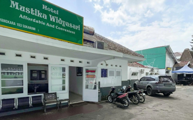 OYO 1707 Hotel Mustika Widyasari