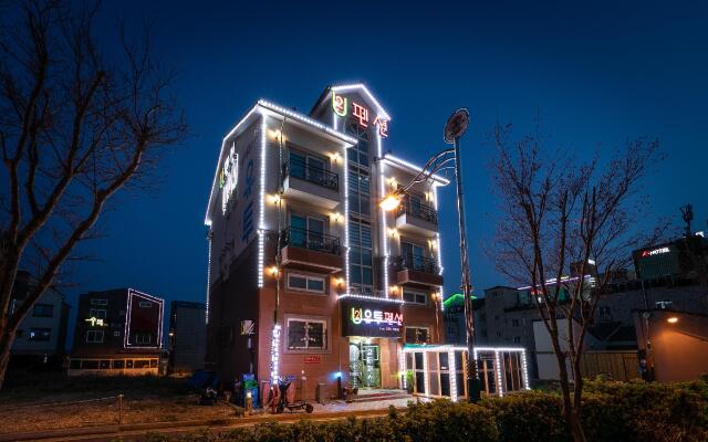 Daecheon You Too Pension Rooftop Dandok BBQ Open