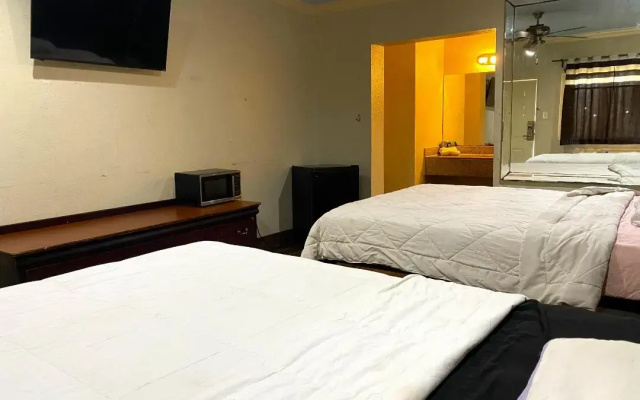 Regency Inn Houston Near Hobby Airport