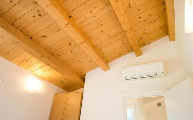 N12 - Numana, nuovo bilocale con aria condizionata