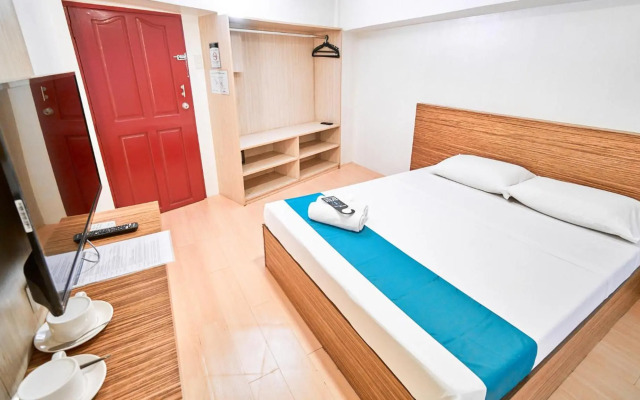 Circuit Hostel
