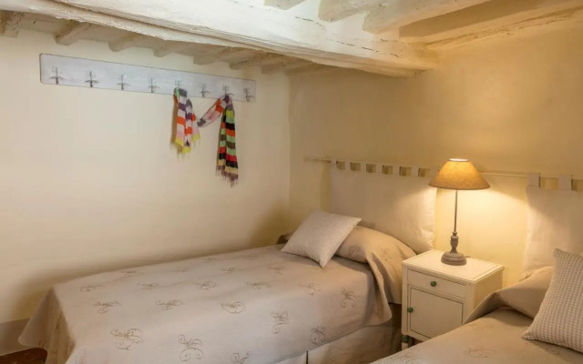 Stence Apartment