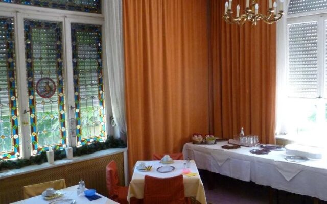 Hotel Waldfriede