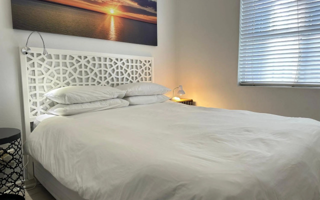 De Waterkant Piazza Apartments