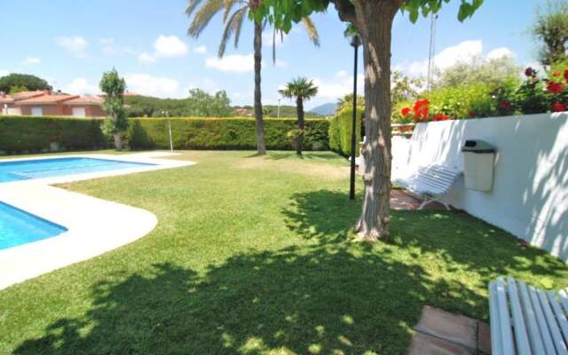 HomeHolidaysRentals Casa Gaudi - Costa Barcelona