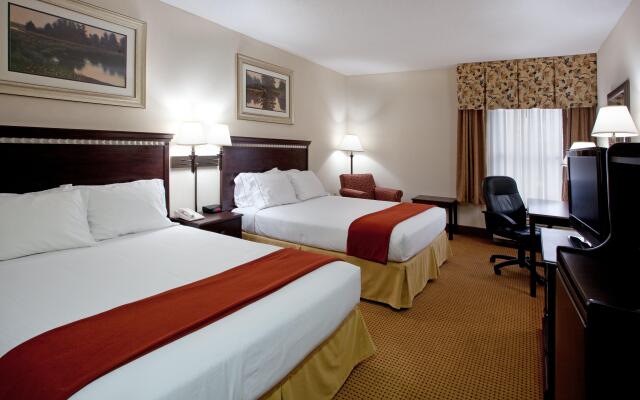 Holiday Inn Express Hotel & Suites Lexington-Hwy 378