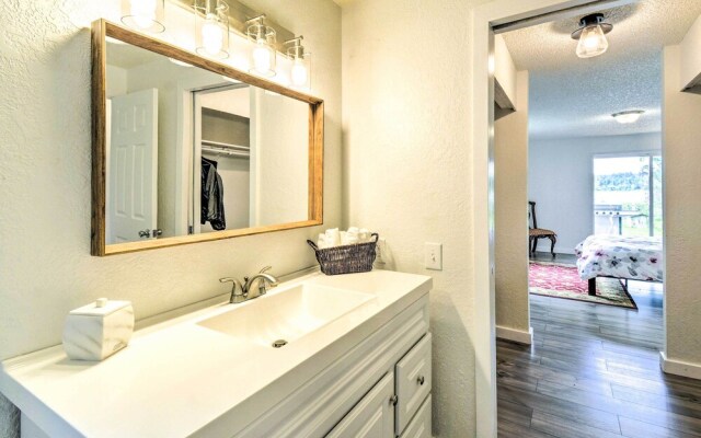 Stunning Hood Canal Getaway w/ Private Deck!