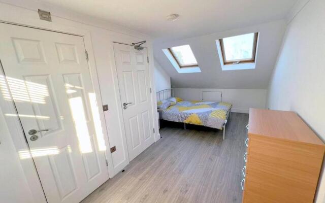 New 5-bed & 4 Bathroom House in Croydon