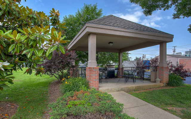 Candlewood Suites Louisville Airport by IHG