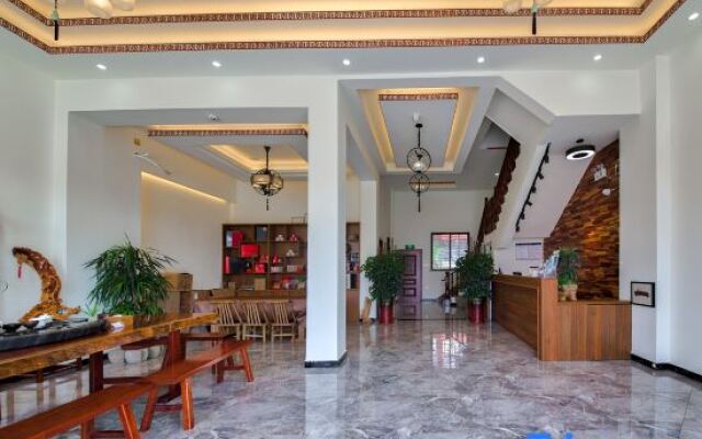 Wuyishan Hike Tea House Inn
