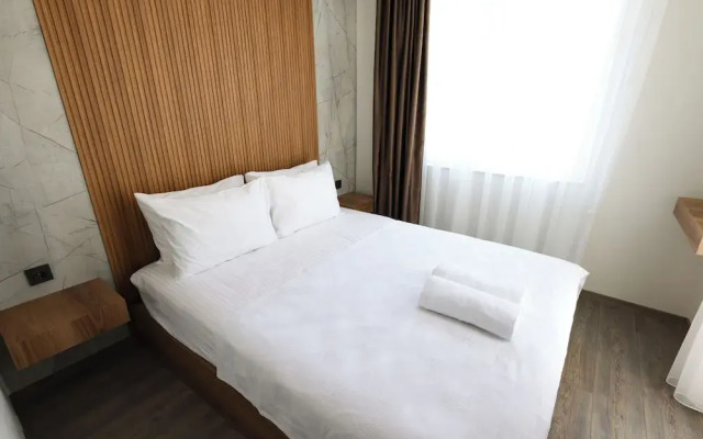 Sorta Hotel