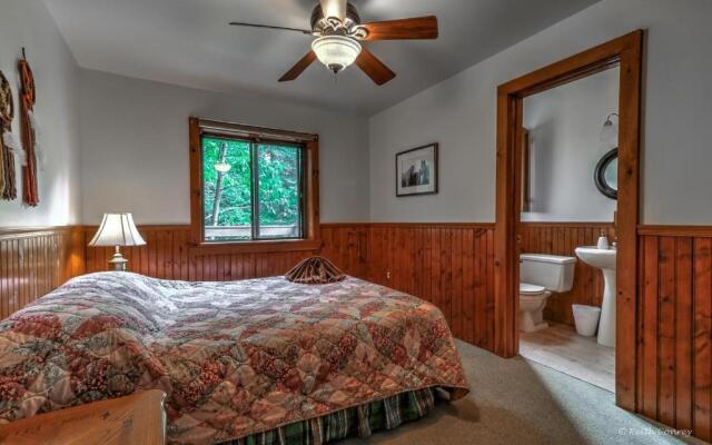 Magnolia Streamside Resort