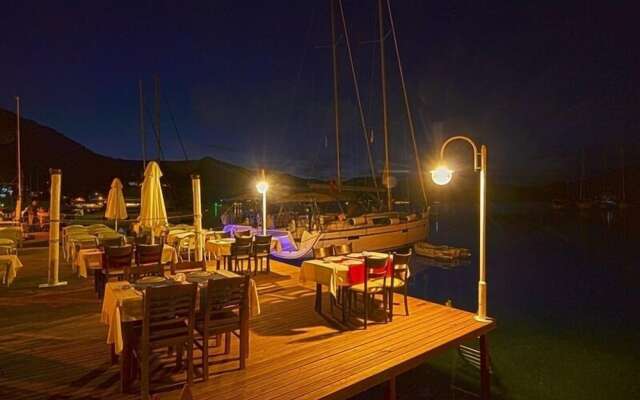 Mico Otel Restaurant