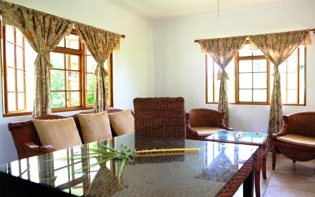 Le surmer self catering chalets