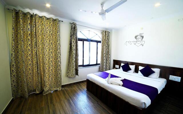 Hotel Vedas Tapovan