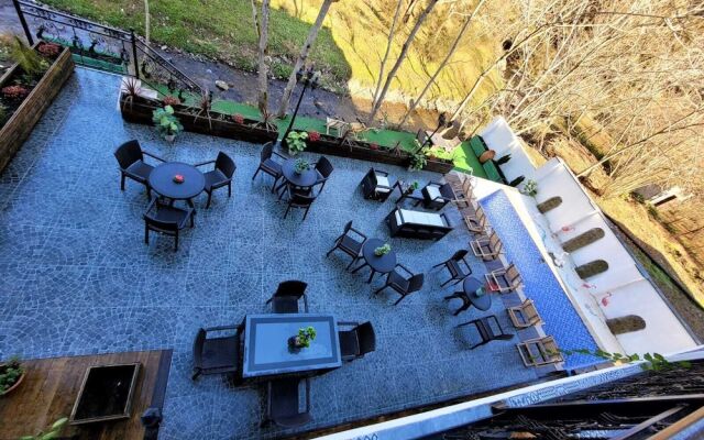 River Boutique Hotel
