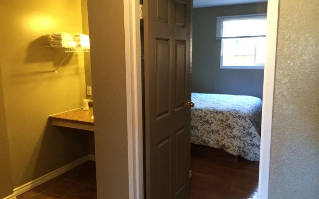 Magnuson Hotel Creston