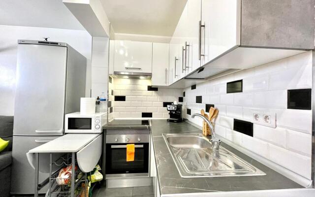 One cozy bedroom with Wifi,pool in Tenerife South