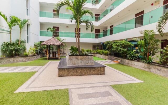Laguna Bay 1  by PSR ASIA