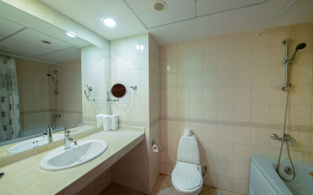 Prestige Hotel and Aquapark