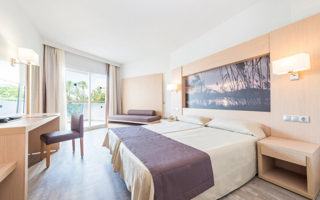 Eix Lagotel Holiday Resort