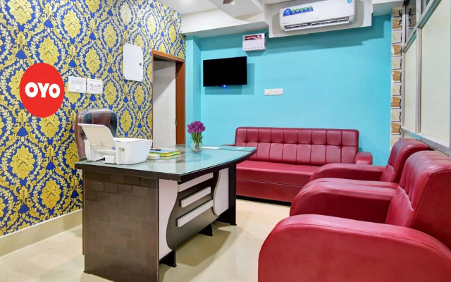 OYO 93214 Lewis Paradise