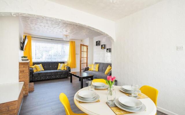 Cosy House Near lea Hall Train Station bhx nec nia