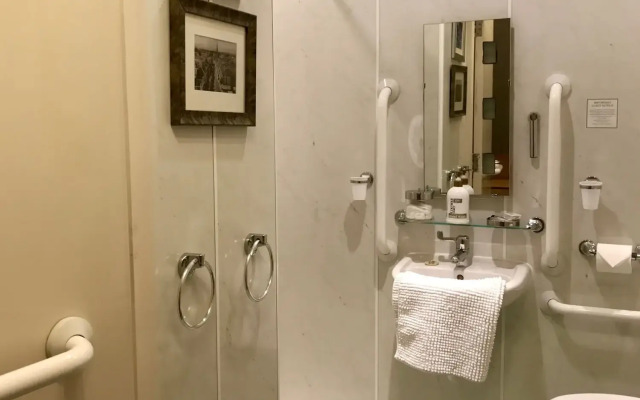 Glenlossie Guest House