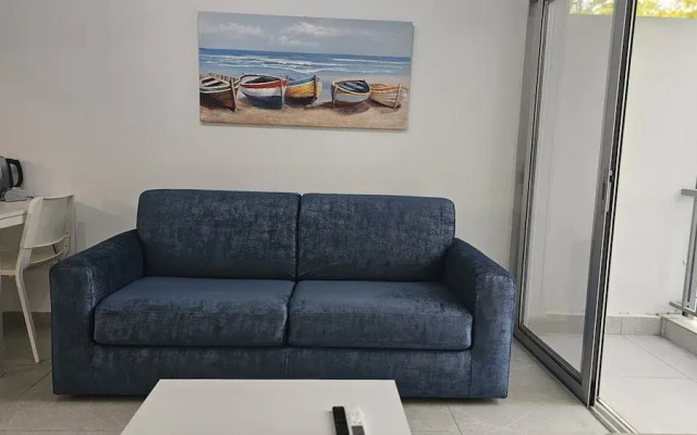 145 NIC - Stay Historia Apartment