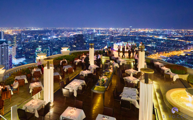 Отель Tower Club at lebua