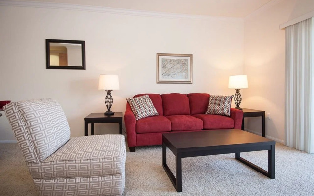 Oakwood at La Jolla Crossroads