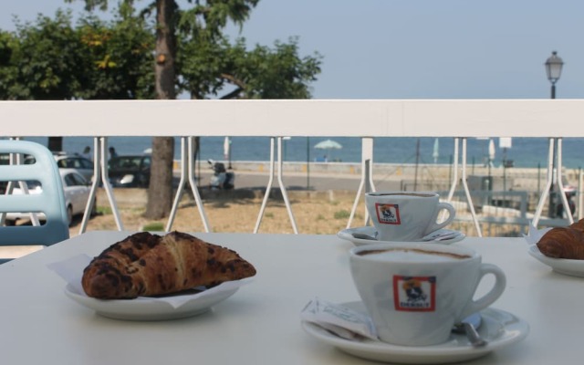 Lake Garda Beach Hostel