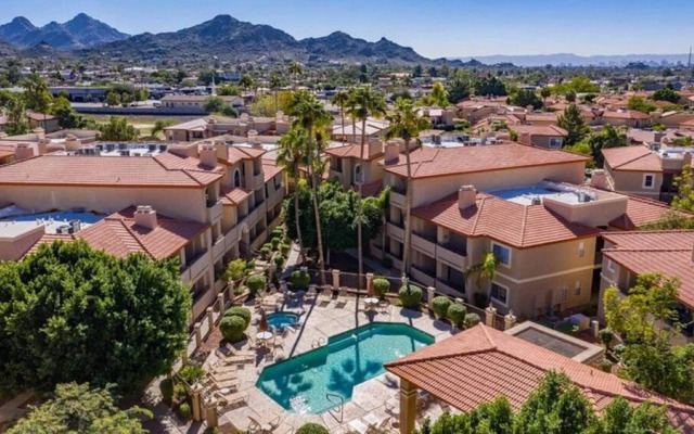 Phoenix Townhouse