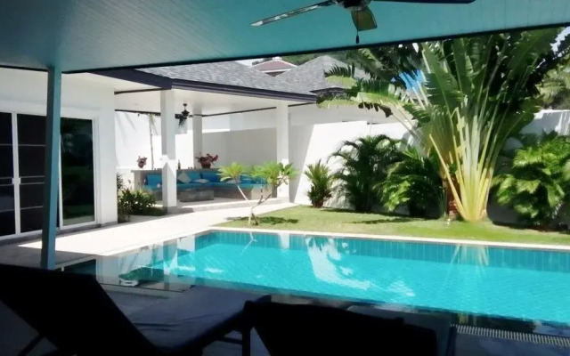 Pearl villa