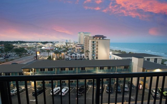 Bali Bay 305 Of Myrtle Beach 3 Bedroom Hotel Room by Redawning