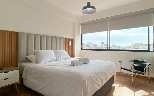 Lovely 2BR With Balcony in Miraflores