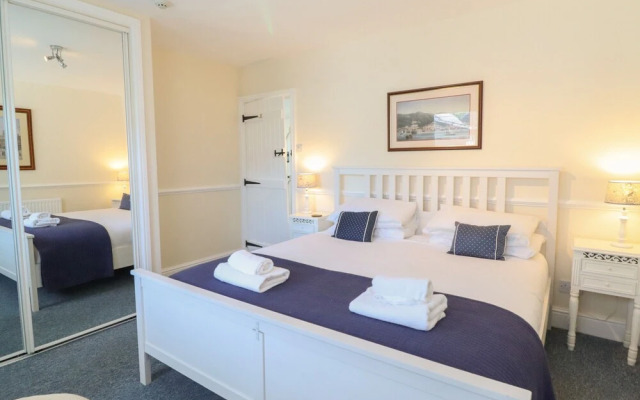 Sea View Apartment
