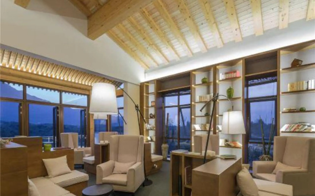 Jiuhua Mountain Demaotang Hotel