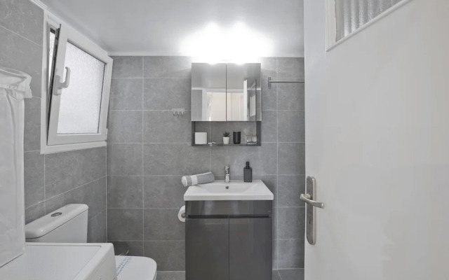 Alemar in Kalithea With 1 Bedrooms and 1 Bathrooms