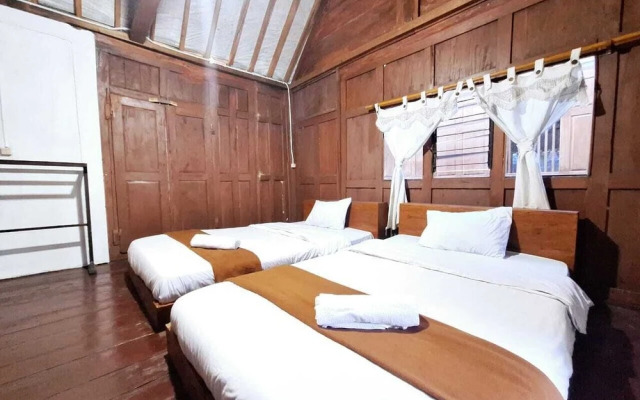 Villa Pondok Daun Yogyakarta