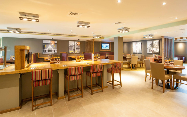 Premier Inn London Hendon - The Hyde