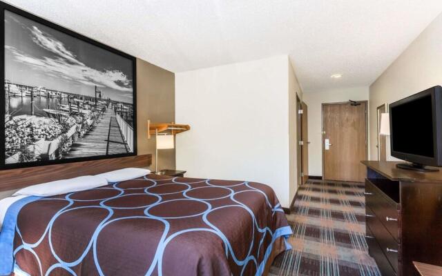 Super 8 Motel - Joppa