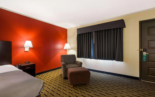 Quality Inn & Suites Millville