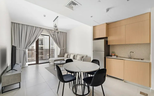 1BR Balcony & Luxury Amenities