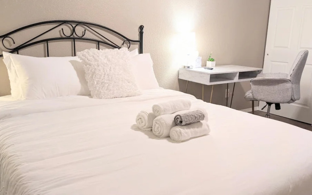 Beautiful Midtown Apartment - Huv