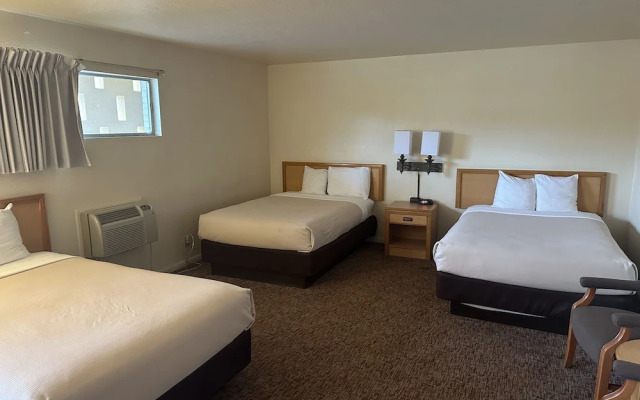 Big Bend Traveler's Inn