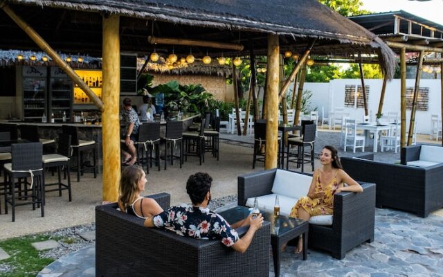 Fish Unlimited Beach & Dive Resort