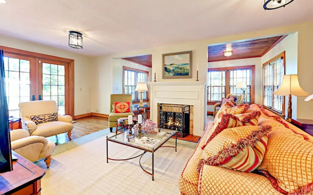 Old Northwood - 3 Br Home