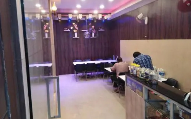 Hotel Sapphire Inn