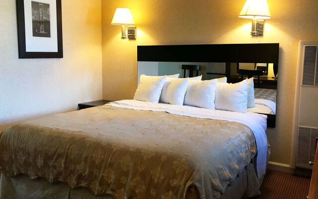 Pacific Heights Inn